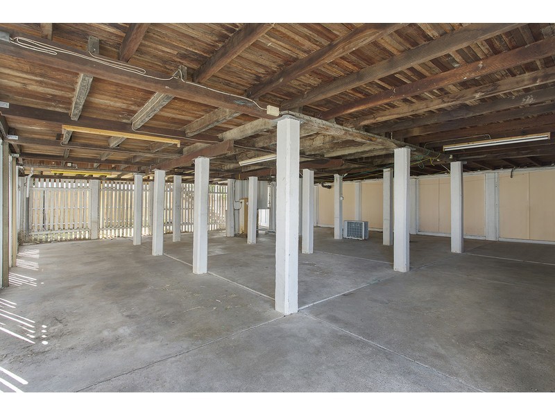 269 East Street, Depot Hill QLD 4700