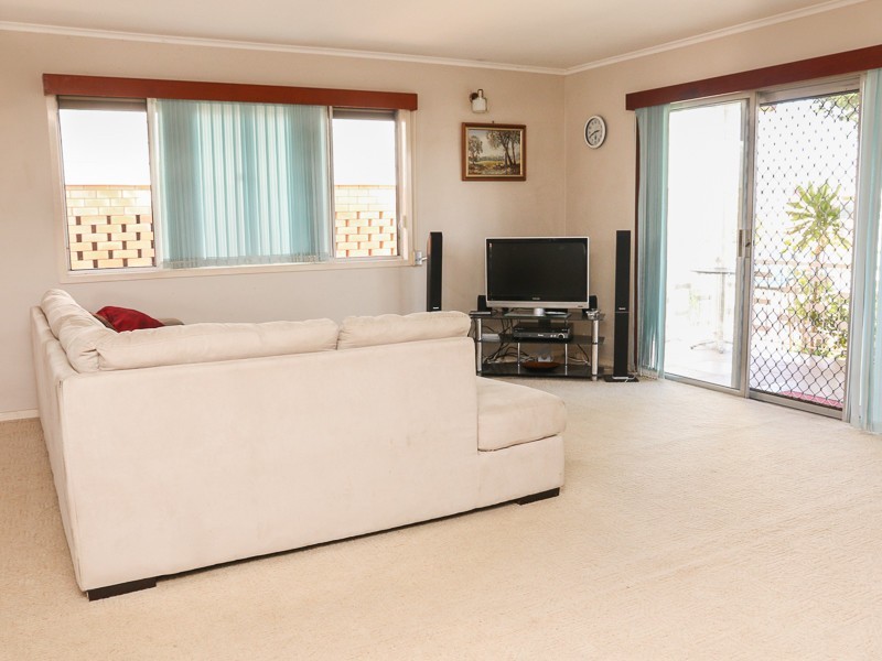 81 Rice Street, Park Avenue QLD 4701