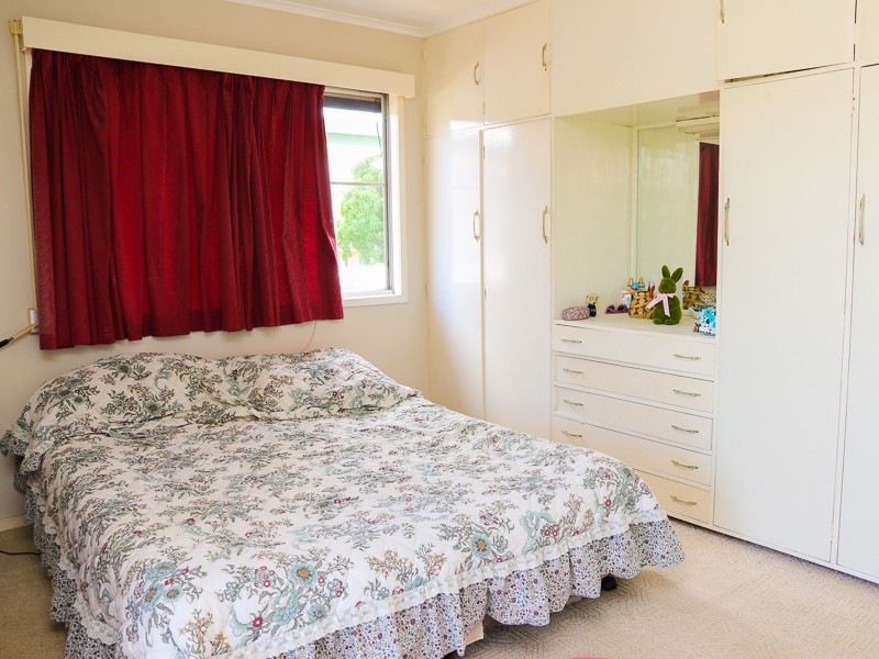 81 Rice Street, Park Avenue QLD 4701