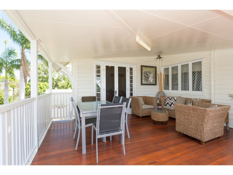 197 Caroline Street, The Range QLD 4700