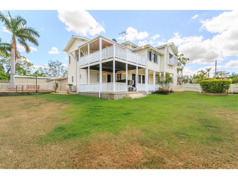 197 Caroline Street, The Range QLD 4700