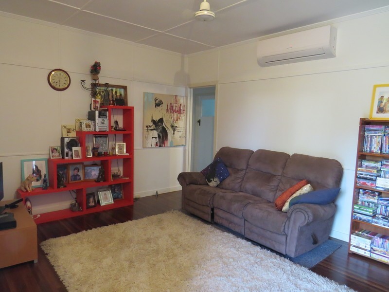 16 Bowen Terrace, The Range QLD 4700