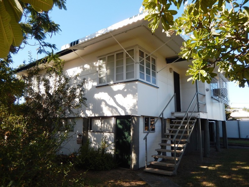 143 High Street, Berserker QLD 4701