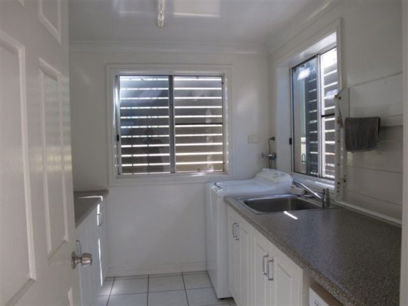 22 King Street, The Range QLD 4700