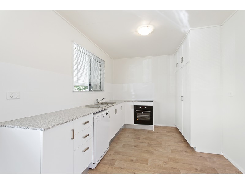 240 Wiltshire Street, Koongal QLD 4701