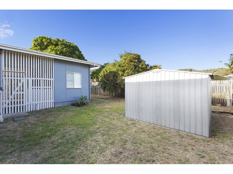 240 Wiltshire Street, Koongal QLD 4701