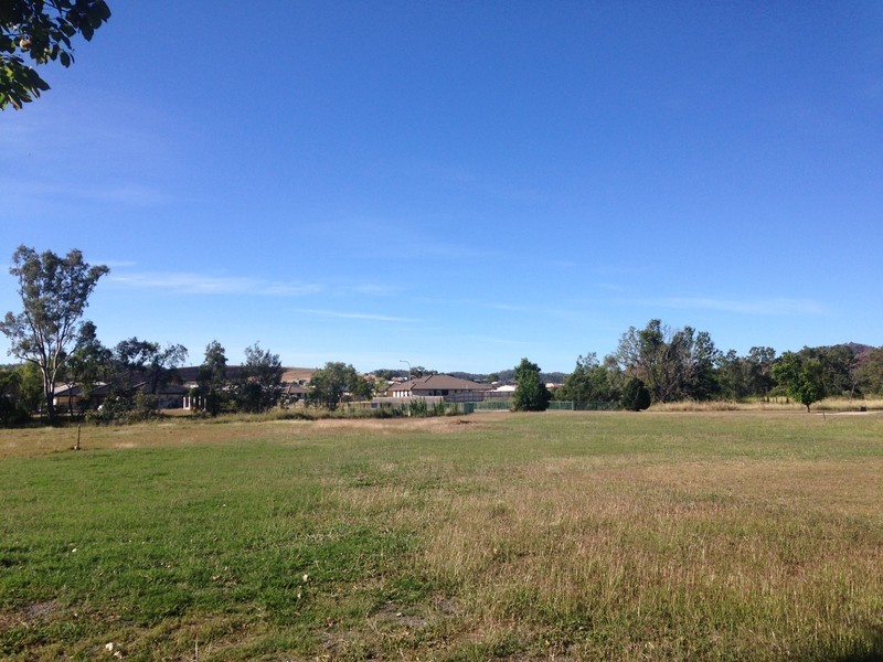 3 Stirling Drive, Rockyview QLD 4701