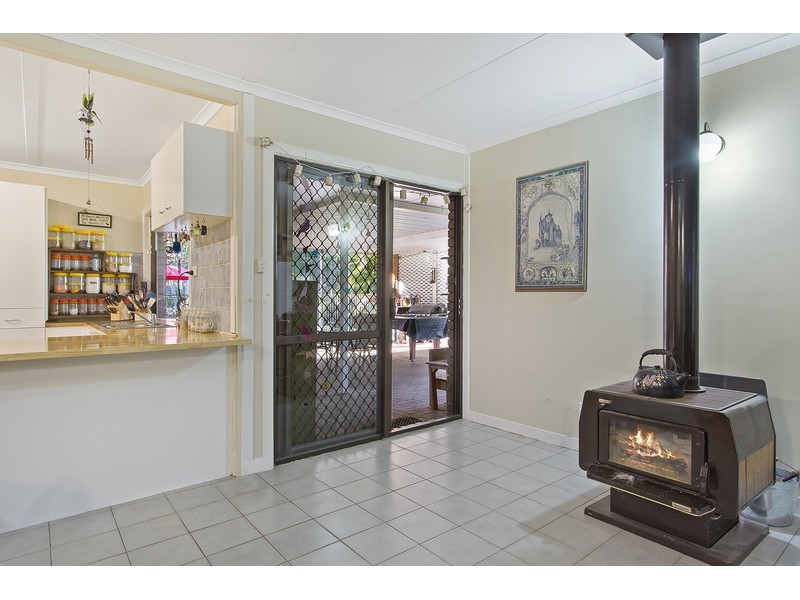 54 Spring Creek Close, The Caves QLD 4702