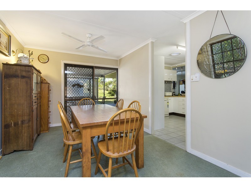 54 Spring Creek Close, The Caves QLD 4702