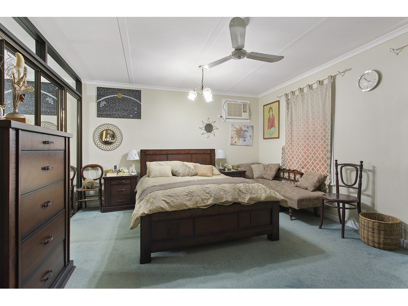 54 Spring Creek Close, The Caves QLD 4702