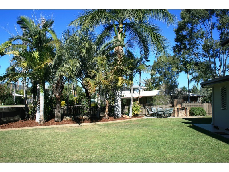 11 Pacey Street, Parkhurst QLD 4702