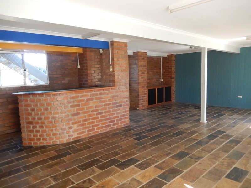 28 Elwing Street, Kawana QLD 4701