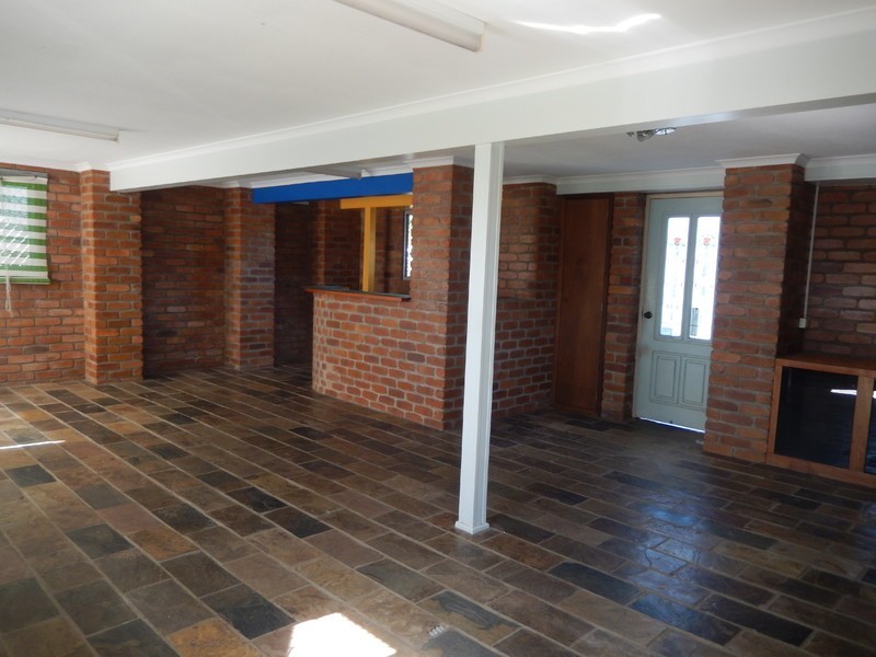 28 Elwing Street, Kawana QLD 4701