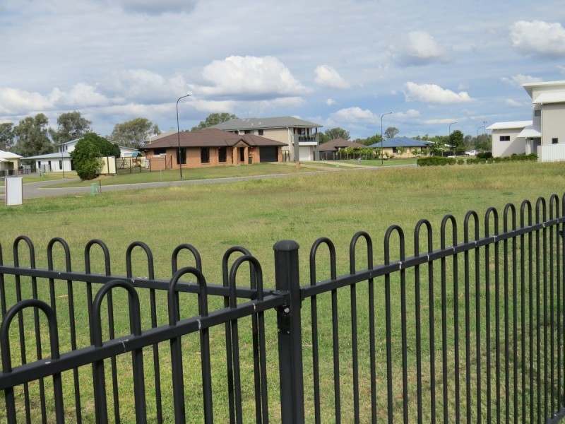 109 Larcombe Street, Kawana QLD 4701