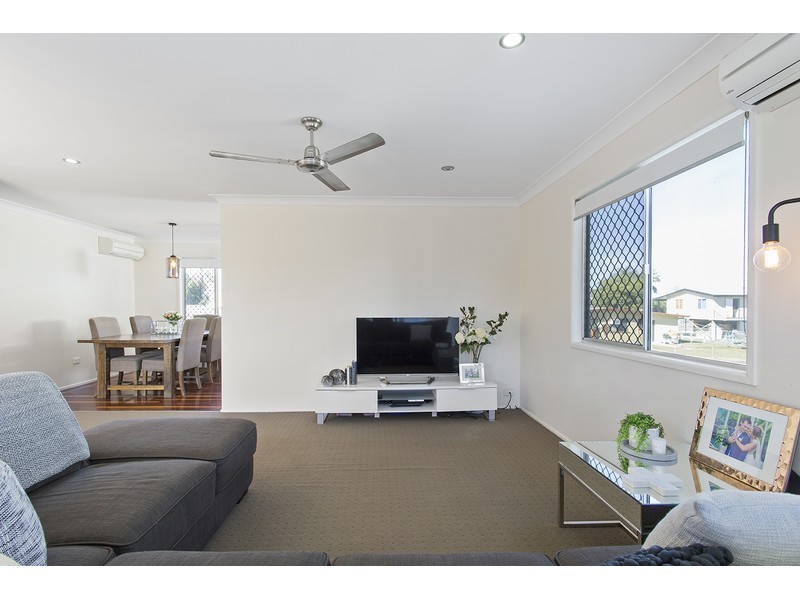 19 Westmoreland Street, Kawana QLD 4701