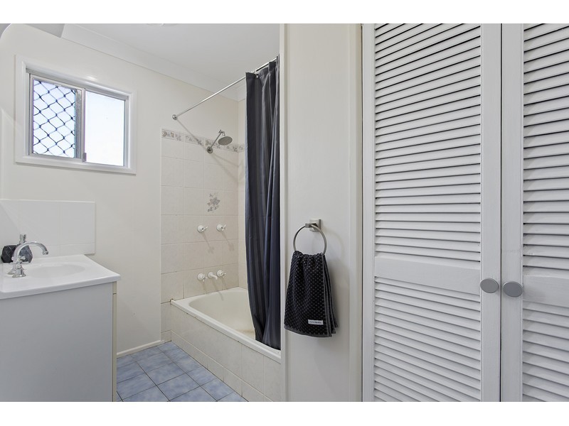 19 Westmoreland Street, Kawana QLD 4701