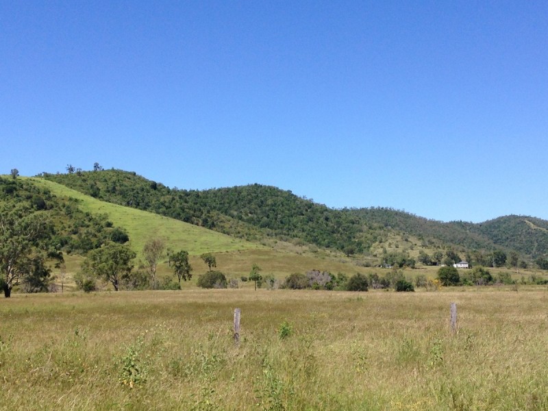 955 Hourigan Creek Road, Raglan QLD 4697