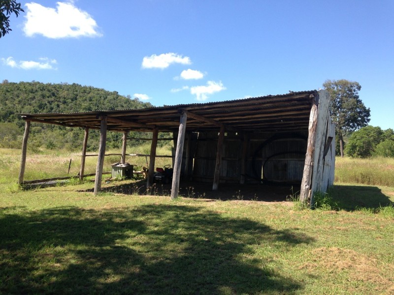 955 Hourigan Creek Road, Raglan QLD 4697