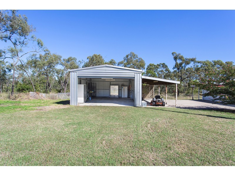 77 Nerimbera School Road, Nerimbera QLD 4701