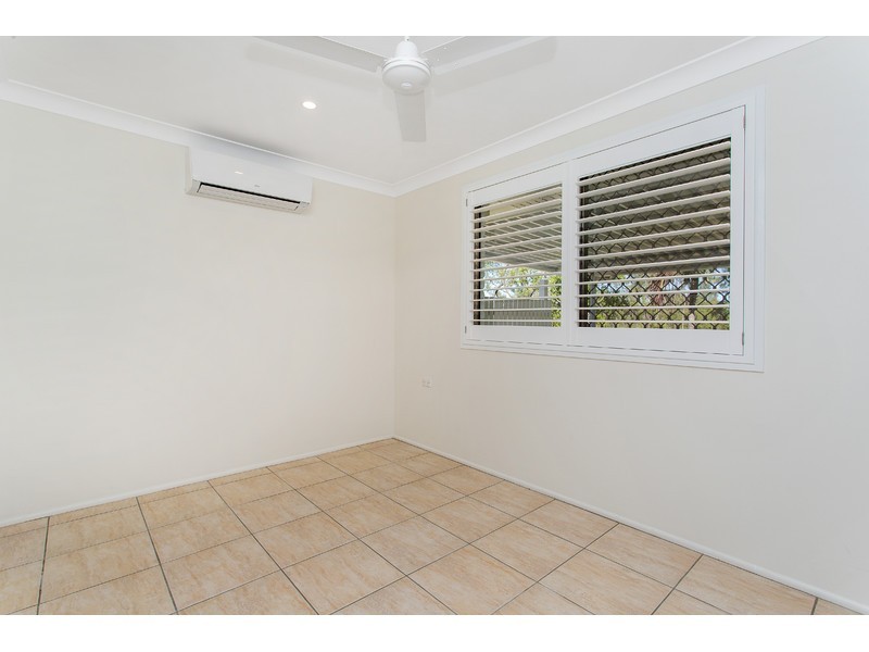 77 Nerimbera School Road, Nerimbera QLD 4701