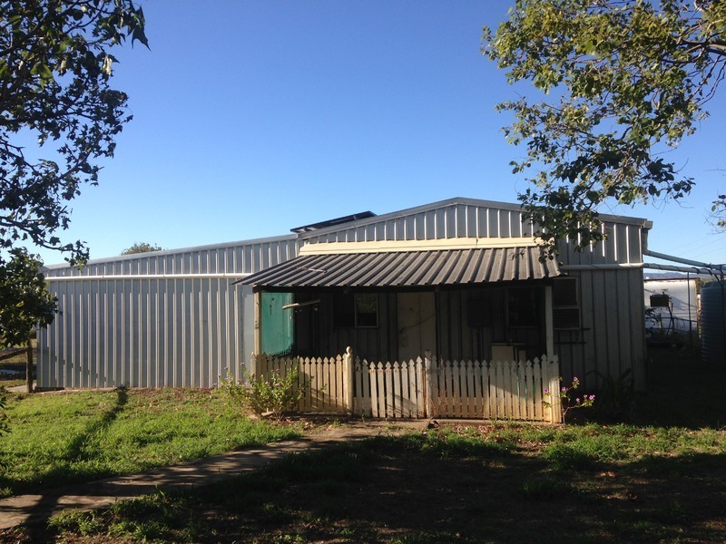 121 Boongary Road, Gracemere QLD 4702