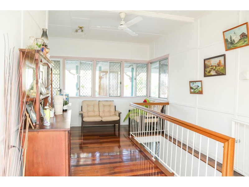 16 Bowen Street, The Range QLD 4700