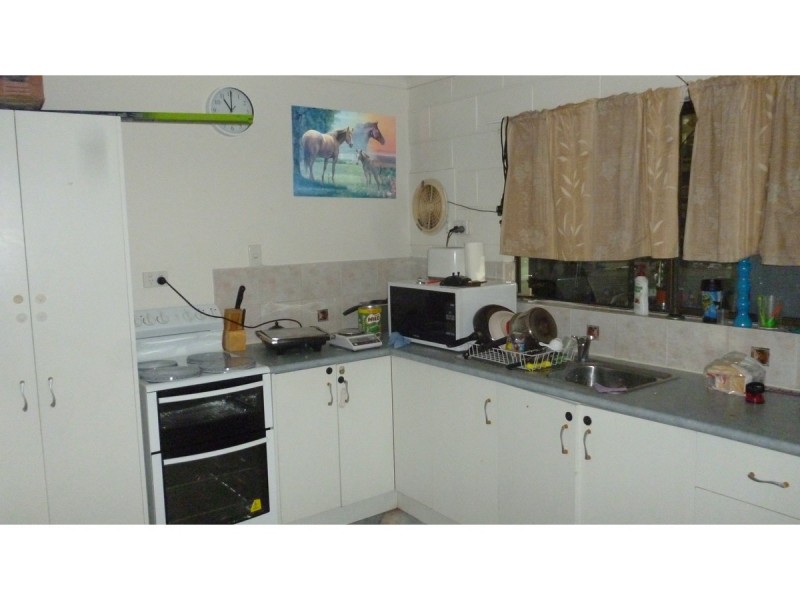 296 Kent Street, Depot Hill QLD 4700