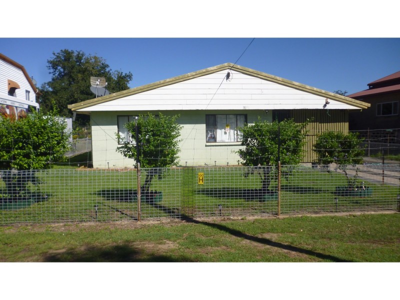 296 Kent Street, Depot Hill QLD 4700