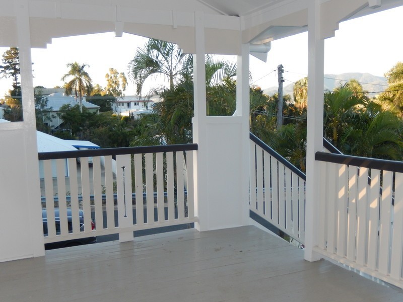 65 Glencoe Street, The Range QLD 4700