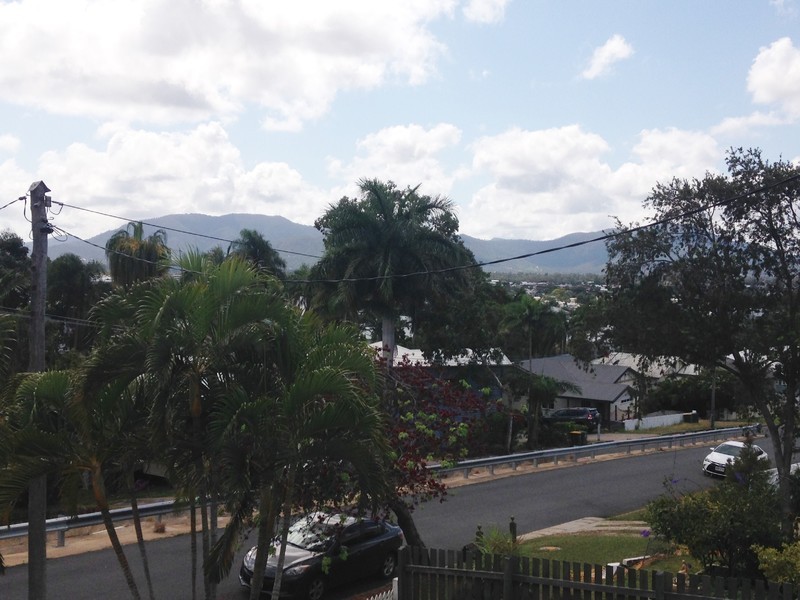 65 Glencoe Street, The Range QLD 4700