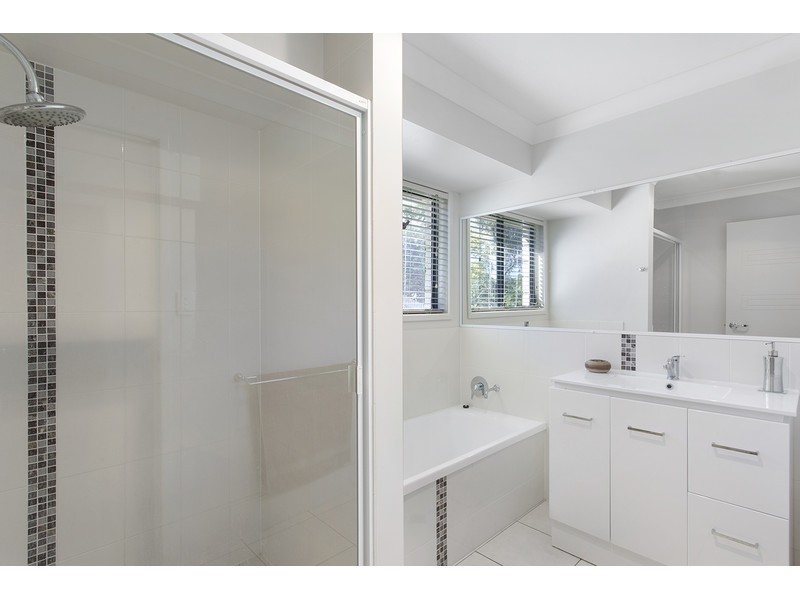 164 Angela Road, Rockyview QLD 4701