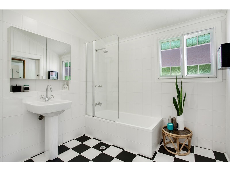 20 Gillespie Street, Wandal QLD 4700