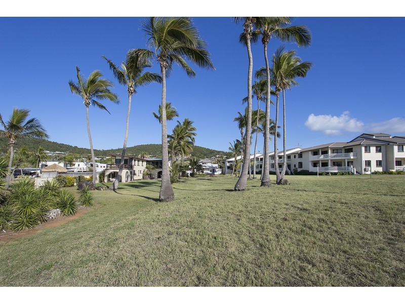 13 Todd Avenue, Yeppoon QLD 4703