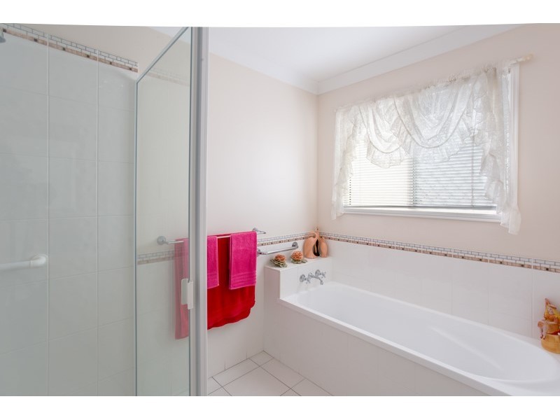 44 Card Street, Berserker QLD 4701