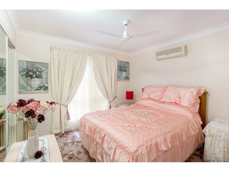 44 Card Street, Berserker QLD 4701