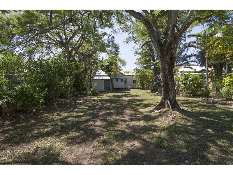 448 Lakes Creek Road, Lakes Creek QLD 4701