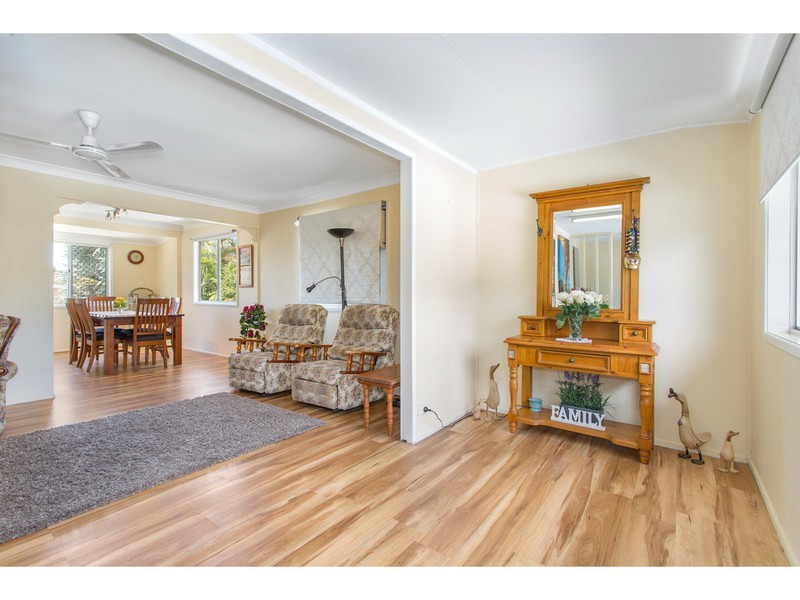 66 Twigg Street, Park Avenue QLD 4701