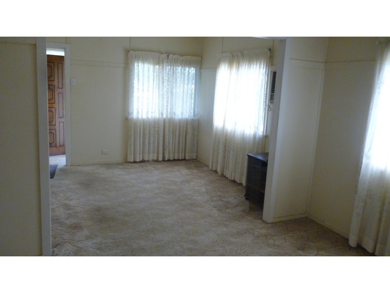 245a Moore Street, Berserker QLD 4701