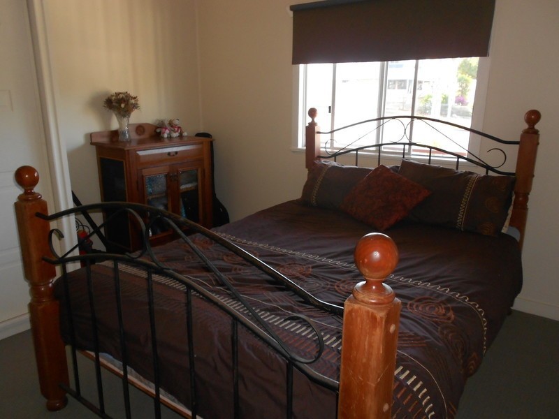 166 Elphinstone Street, Berserker QLD 4701