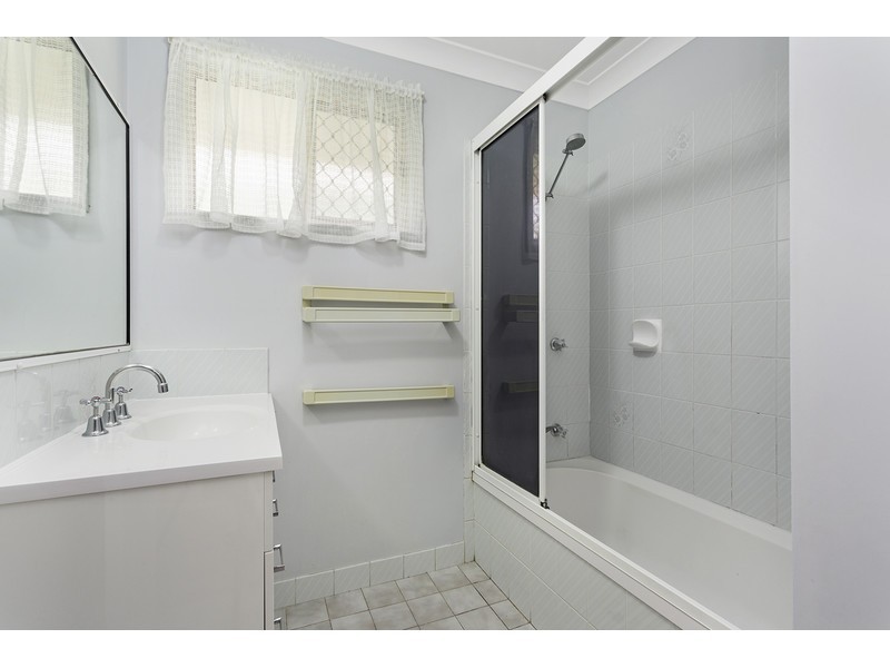 108 Water Street, Berserker QLD 4701