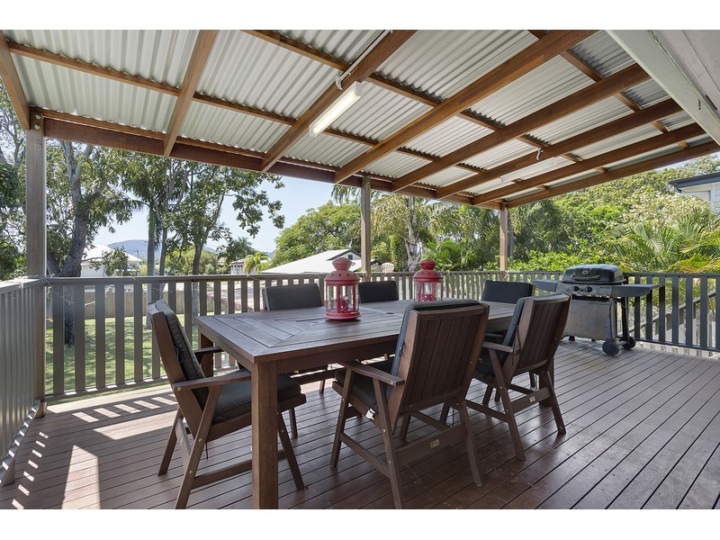 18 Gillespie Street, Wandal QLD 4700