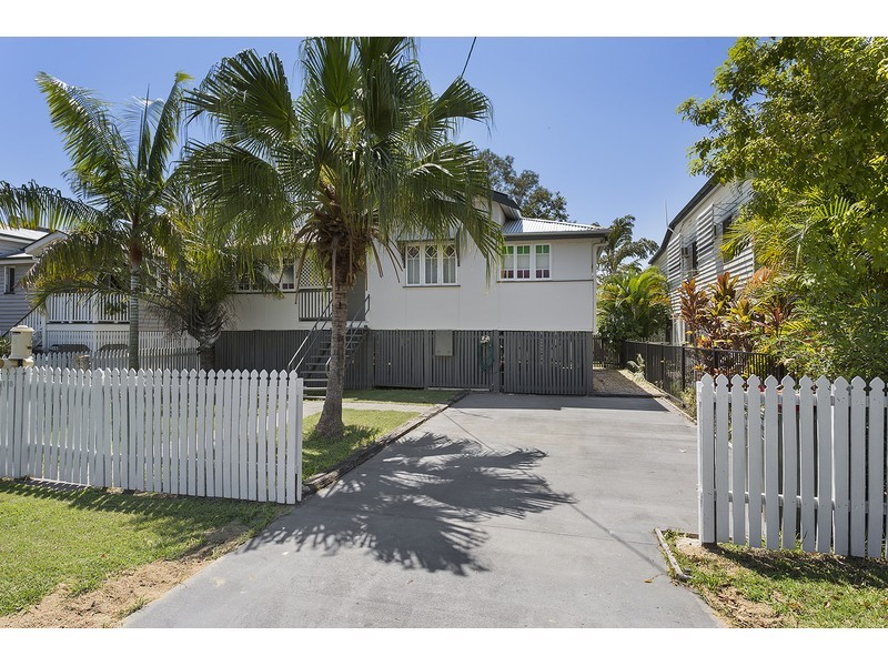 18 Gillespie Street, Wandal QLD 4700