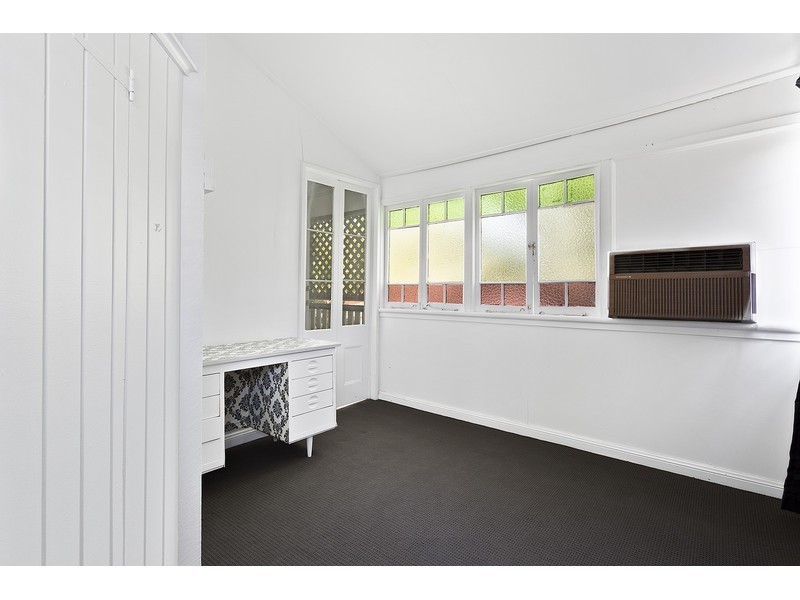 18 Gillespie Street, Wandal QLD 4700