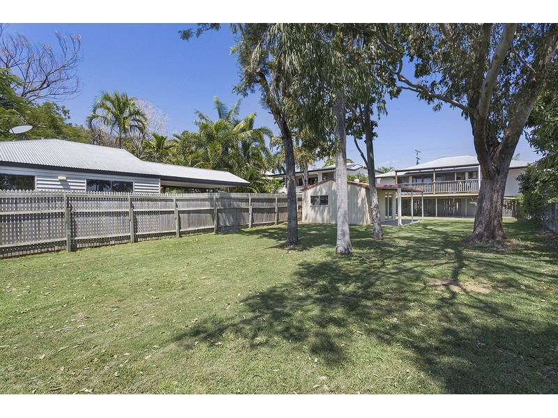 18 Gillespie Street, Wandal QLD 4700