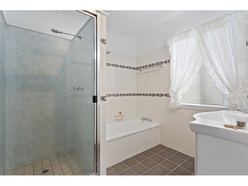 385 Philp Avenue, Frenchville QLD 4701