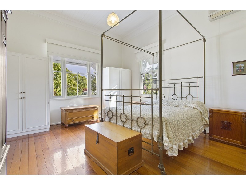 18 Wheatcroft Street, The Range QLD 4700