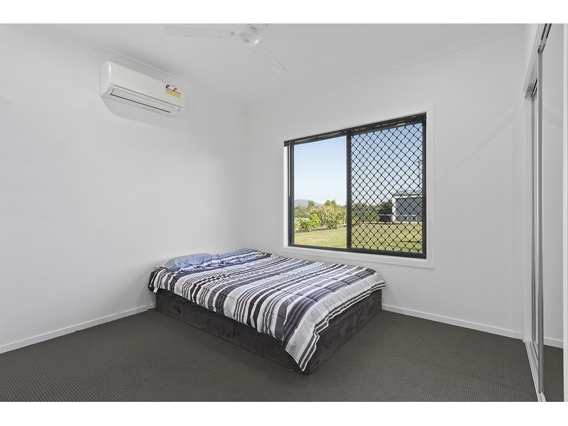 30 Riverside Drive, Parkhurst QLD 4702