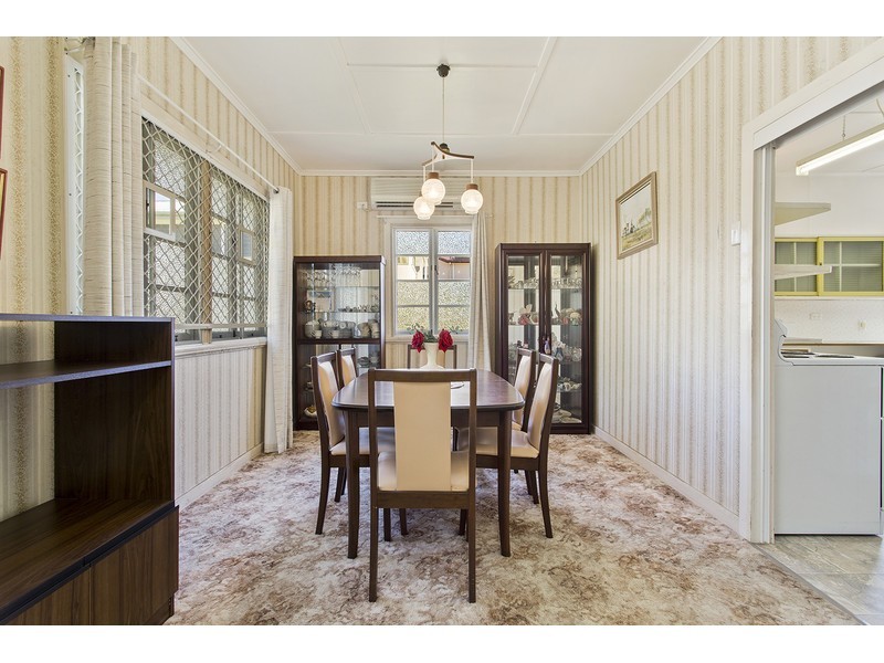 70 Wentworth Terrace, The Range QLD 4700