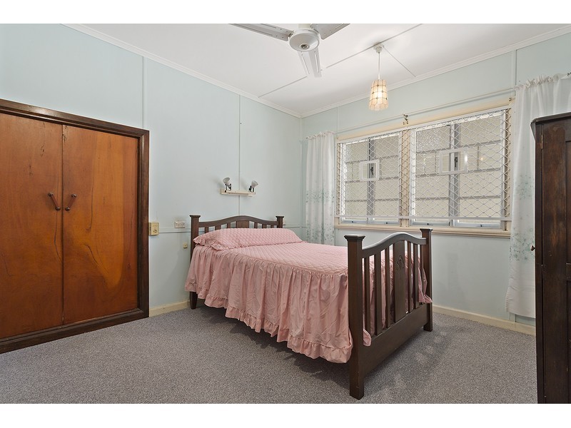 70 Wentworth Terrace, The Range QLD 4700