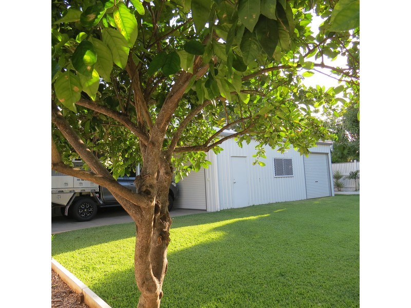 7 Penlington Street, The Range QLD 4700